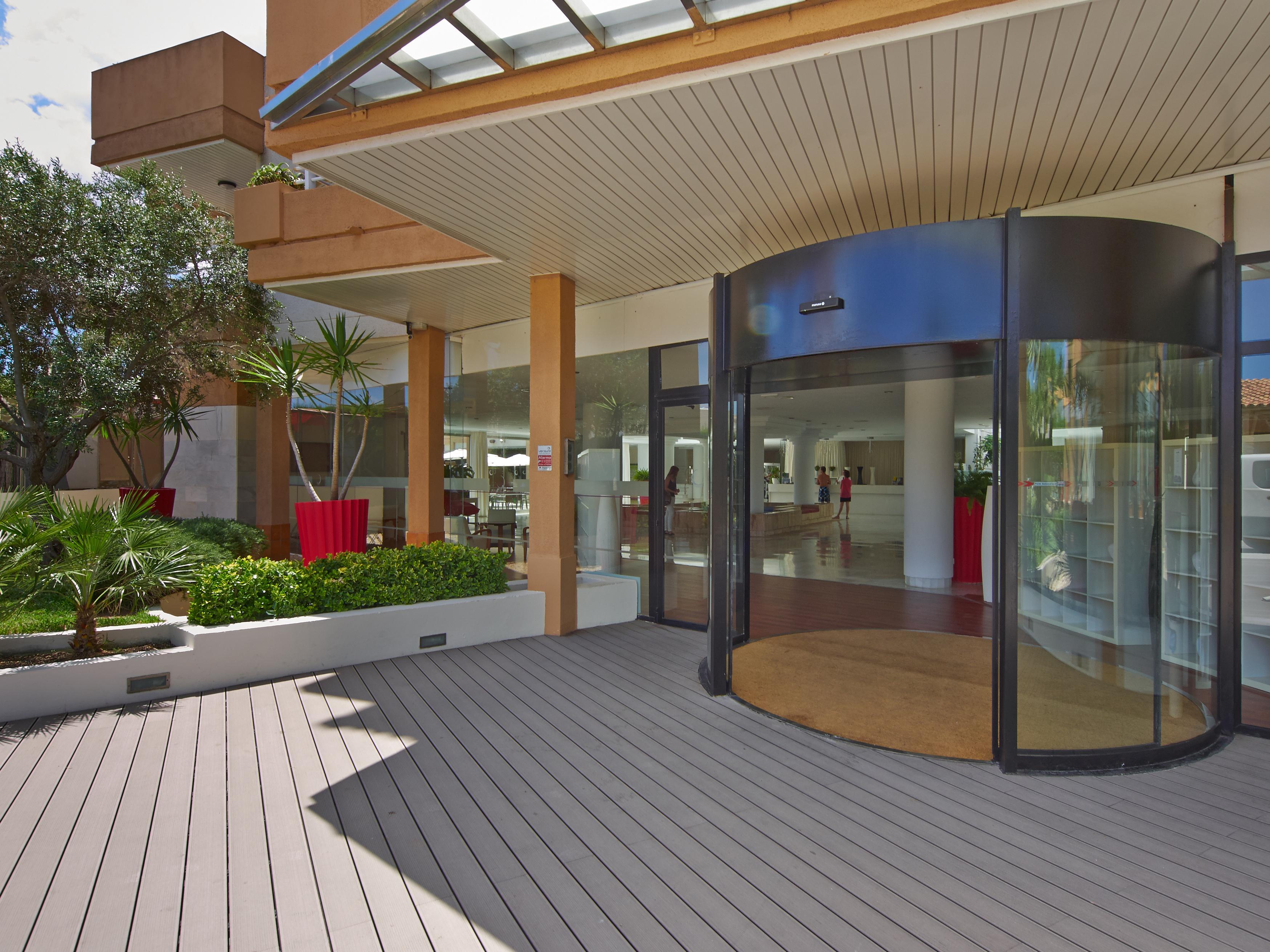Hotel Illot Suites Cala Ratjada  Eksteriør bilde