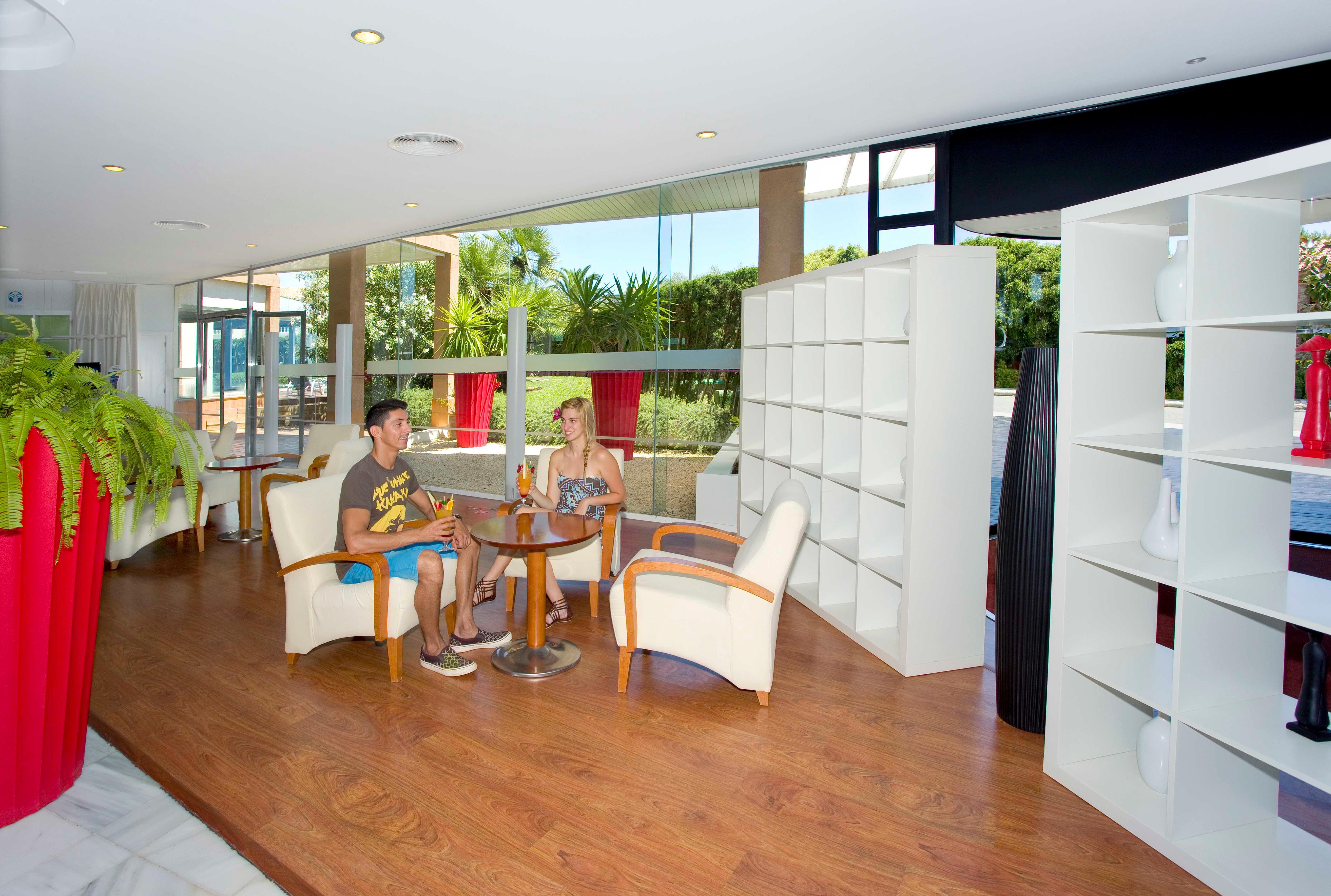 Hotel Illot Suites Cala Ratjada  Eksteriør bilde