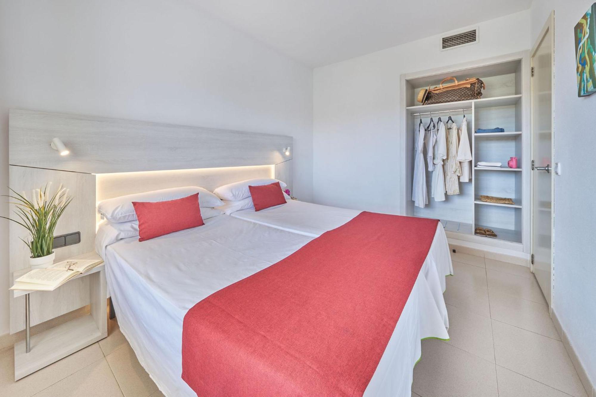 Hotel Illot Suites Cala Ratjada  Eksteriør bilde