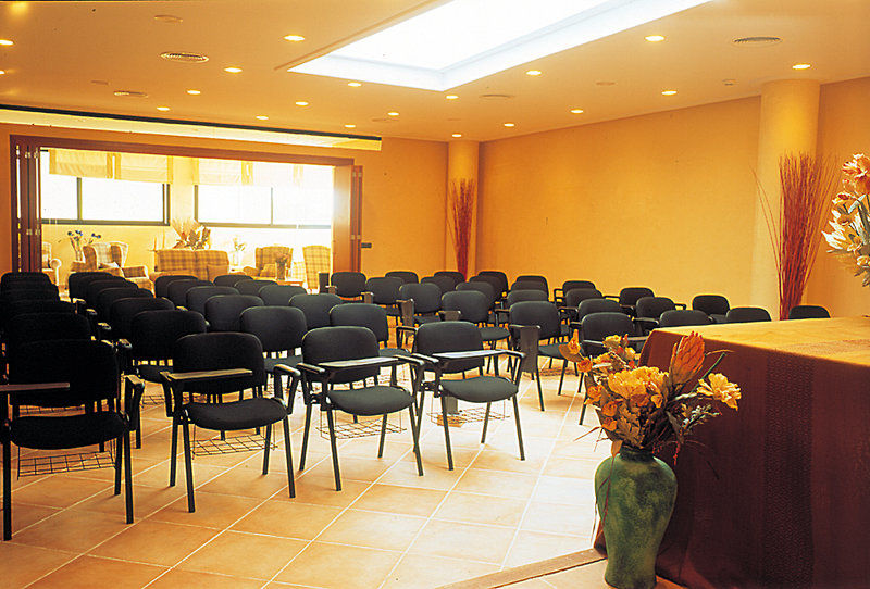 Hotel Illot Suites Cala Ratjada  Eksteriør bilde