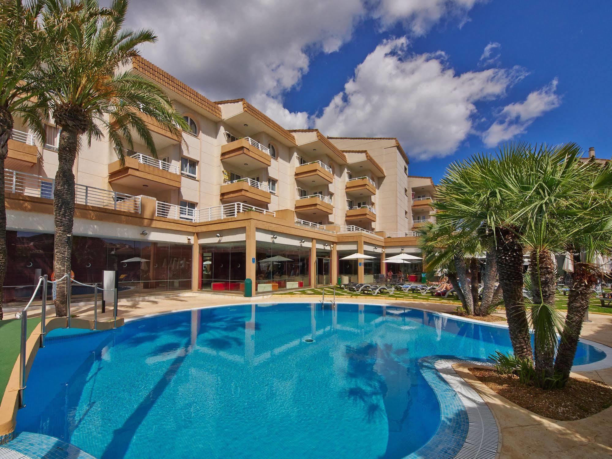 Hotel Illot Suites Cala Ratjada  Eksteriør bilde